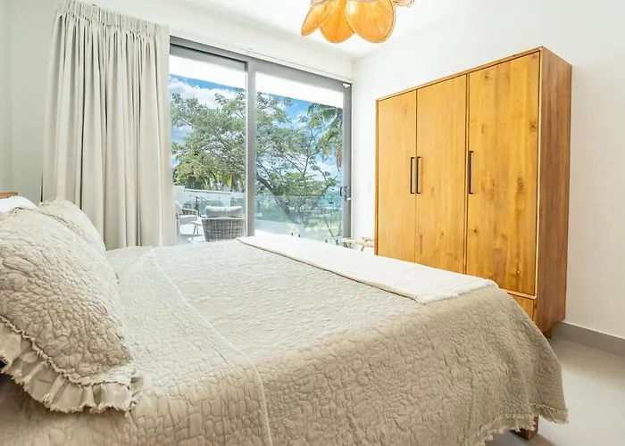 Casa Azul - Luxury Beachfront Mansion Villa