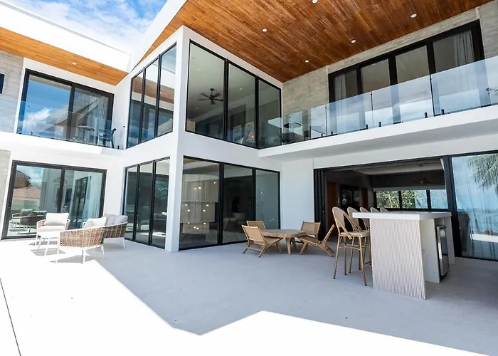 Villa Casa Azul - Luxury Beachfront Mansion Potrero (Guanacaste)